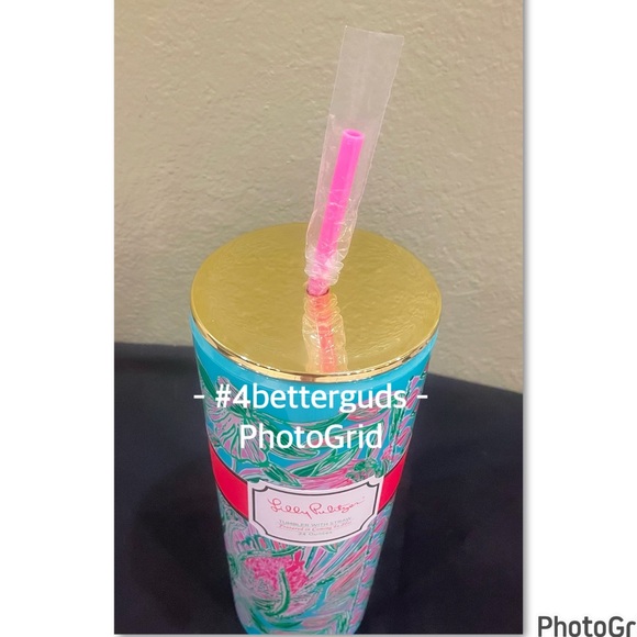 New Lilly Pulitzer Insulated 24oz Tumbler With Straw Featured in Coming In Hot - Picture 3 of 16